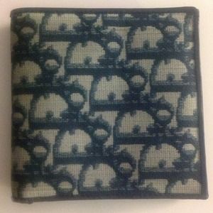 Dior Logo Wallet Dior Logo Wallet