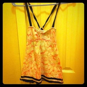 Abercrombie & Fitch Tops - Abercrombie & Fitch Floral Top Abercrombie & Fitch Tops - Abercrombie & Fitch Floral Top