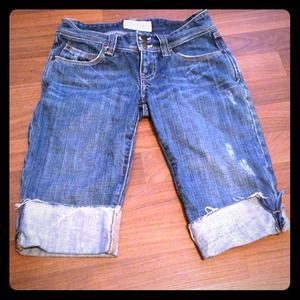 Abercrombie and Fitch Denim Bermuda Shorts 00 Abercrombie and Fitch Denim Bermuda Shorts 00