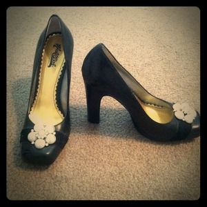 Hale Bob never been worn heels Hale Bob never been worn heels