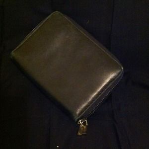 Ladies double zippered simple black wallet Ladies double zippered simple black wallet