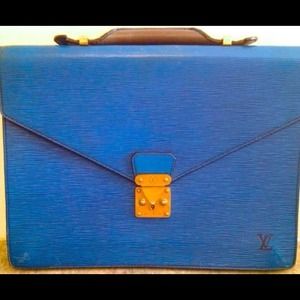 Louis Vuitton Briefcase!! Rare color Louis Vuitton Briefcase!! Rare color