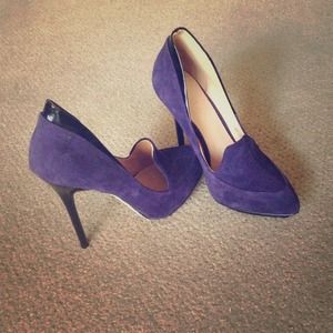 L.A.M.B. plum suede pump L.A.M.B. plum suede pump