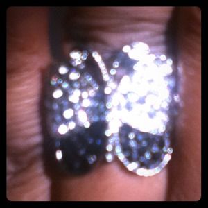 Brand New sterling silver Butterfly Sparkling ring Brand New sterling silver Butterfly Sparkling ring