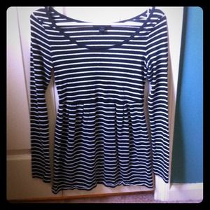 Express Tops - Express long-sleeve top Express Tops - Express long-sleeve top