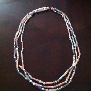 Multicolored tri-necklace Multicolored tri-necklace