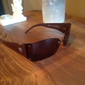 Versace versus sunglasses Versace versus sunglasses