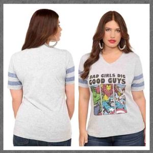 Wanted! "Bad girls dig good guys" shirt Wanted! "Bad girls dig good guys" shirt