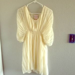Romeo and Juliet Couture beige dress Romeo and Juliet Couture beige dress