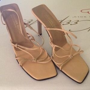 Beautiful Leather Charles David Sandals!! Beautiful Leather Charles David Sandals!! 
