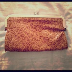 REDUCEDLeopard Print Wallet/Clutch REDUCEDLeopard Print Wallet/Clutch