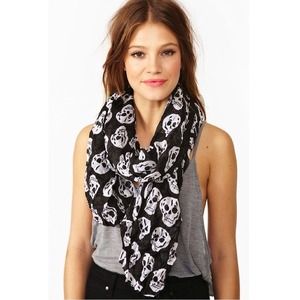 Nasty Gal Black Skull Scarf Nasty Gal Black Skull Scarf 