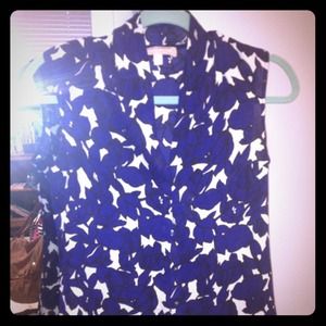 Banana Republic sleeveless floral print blouse Banana Republic sleeveless floral print blouse