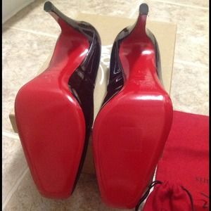 Christian Louboutin Authentic size 39 plum color Christian Louboutin Authentic size 39 plum color