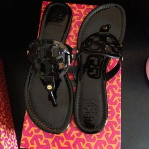 Sharing Tory Burch Miller Sharing Tory Burch Miller