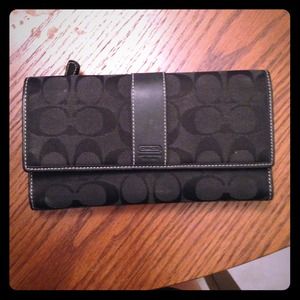 Authentic Coach checkbook wallet Authentic Coach checkbook wallet