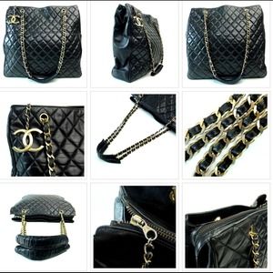 CHANEL Lambskin Quilted Chain Tote CHANEL Lambskin Quilted Chain Tote