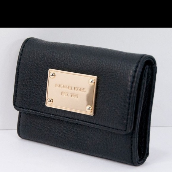 michael kors leather coin purse light tan purse Marwood VeneerMarwood