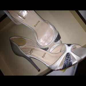 reduced Christian Louboutin white satin heels reduced Christian Louboutin white satin heels