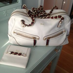 ❤️Host Pick 100% Authentic white leather GUCCI ❤️Host Pick 100% Authentic white leather GUCCI