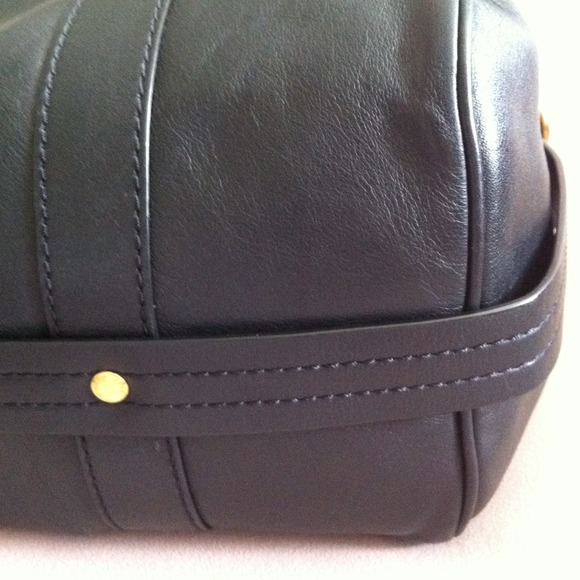 Marc by Marc Jacobs Handbags - HOST PICKMarc by Marc Jacobs bag 3 Marc by Marc Jacobs Handbags - HOST PICKMarc by Marc Jacobs bag 3