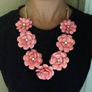 Pink Flower Statement Necklace Pink Flower Statement Necklace