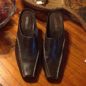 HOST PICK!! Aerosole Mules HOST PICK!! Aerosole Mules