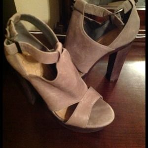Jessica Simpson Platform Sandals Jessica Simpson Platform Sandals