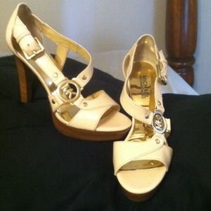 Michael Kors heels Price Reduced! Michael Kors heels Price Reduced!