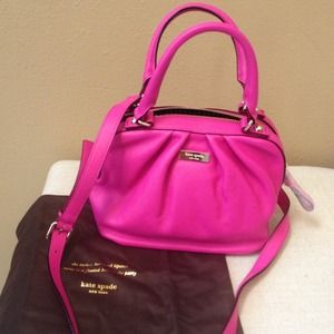 FLASH SALE!!! Kate Spade Crossbody HOST PICK FLASH SALE!!! Kate Spade Crossbody HOST PICK