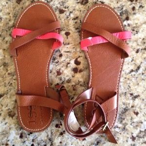 Madewell boardwalk skimmers Madewell boardwalk skimmers