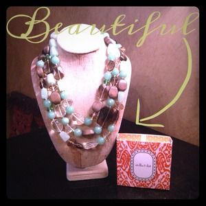 Stella & Dot Statement Necklace Stella & Dot Statement Necklace
