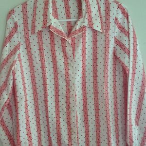 Vintage 1970s Lady Arrow Poly Blouse. Vintage 1970s Lady Arrow Poly Blouse.
