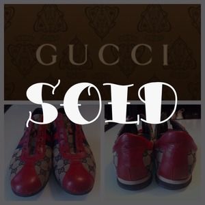Gucci Red & Blue Sneaker Gucci Red & Blue Sneaker