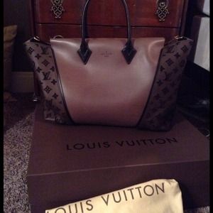 LV limited edition W GM bag, only 3 made!! LV limited edition W GM bag, only 3 made!!