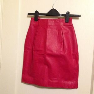 Lipstick Red Leather Pencil Skirt Lipstick Red Leather Pencil Skirt