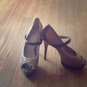 Jessica Simpson platform heels Jessica Simpson platform heels