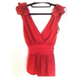 Adorable French Connection Top!! Adorable French Connection Top!!