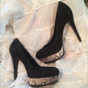 Pour La Victoire heels Pour La Victoire heels