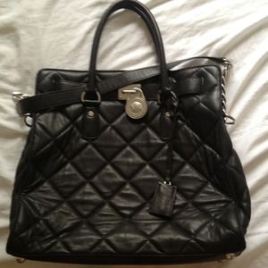 Michael Kors Tote Hamilton, black quilted leather Michael Kors Tote Hamilton, black quilted leather
