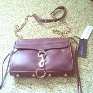 A Rebecca Minkoff leather bag A Rebecca Minkoff leather bag
