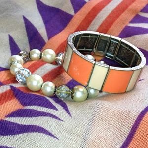 HPJ.Crew coral/peach stretch bracelet HPJ.Crew coral/peach stretch bracelet
