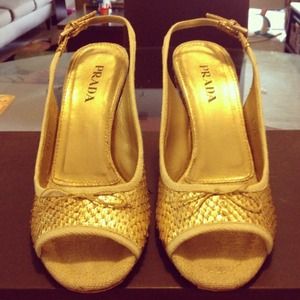 Prada Gold Snakeskin Wedge Shoes Prada Gold Snakeskin Wedge Shoes