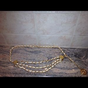 Authentic vintage Chanel chain belt Authentic vintage Chanel chain belt