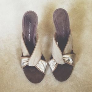 Antonio Melani Shoes - Antonio Melani slip on heels Antonio Melani Shoes - Antonio Melani slip on heels