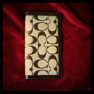 Coach checkbook wallet Coach checkbook wallet