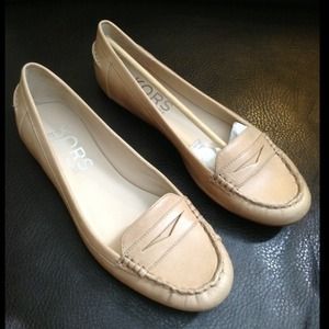 ๏HP 11.17๏Michael Kors Leather Flat Loafer ๏HP 11.17๏Michael Kors Leather Flat Loafer