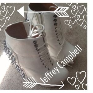 White spike damsel Jeffrey Campbell White spike damsel Jeffrey Campbell