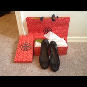 Tory burch reva flat Tory burch reva flat