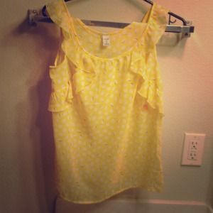 ï’•REDUCEDï’•Yellow printed top! ï’•REDUCEDï’•Yellow printed top!
